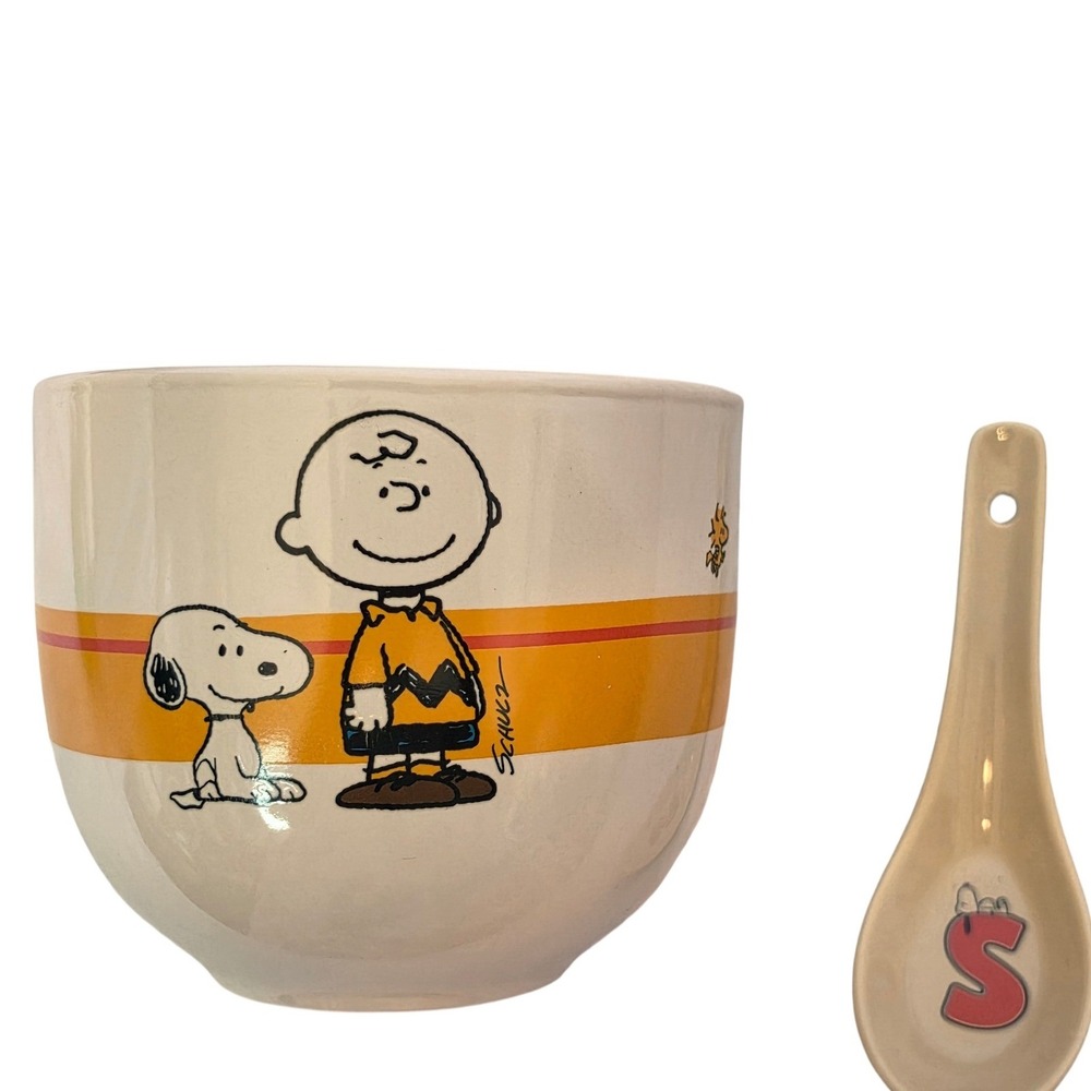 Peanuts Social Club Ramen Bowl and Spoon Set Charlie Brown Snoopy CultureFly